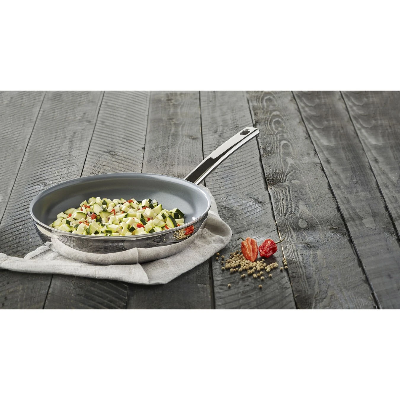 Demeyere Koekenpan Ceraforce 20 Cm 8 Demeyere Koekenpan Ceraforce 20 Cm - Afbeelding 6